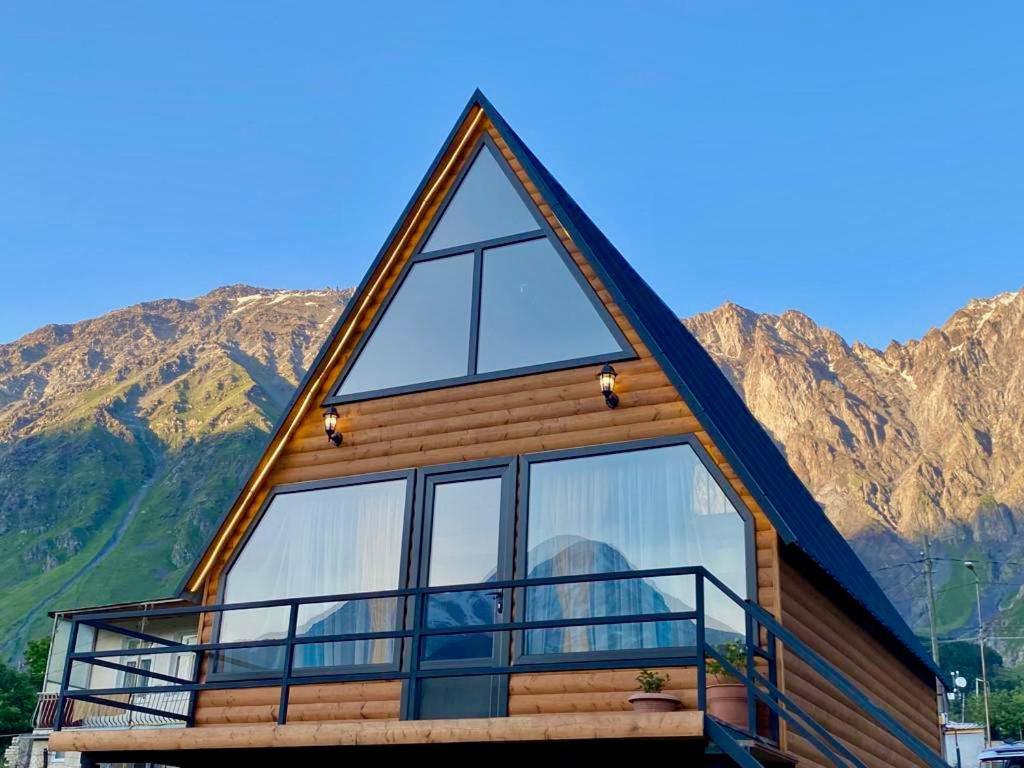 Qusha Cottage Kazbegi Extérieur photo