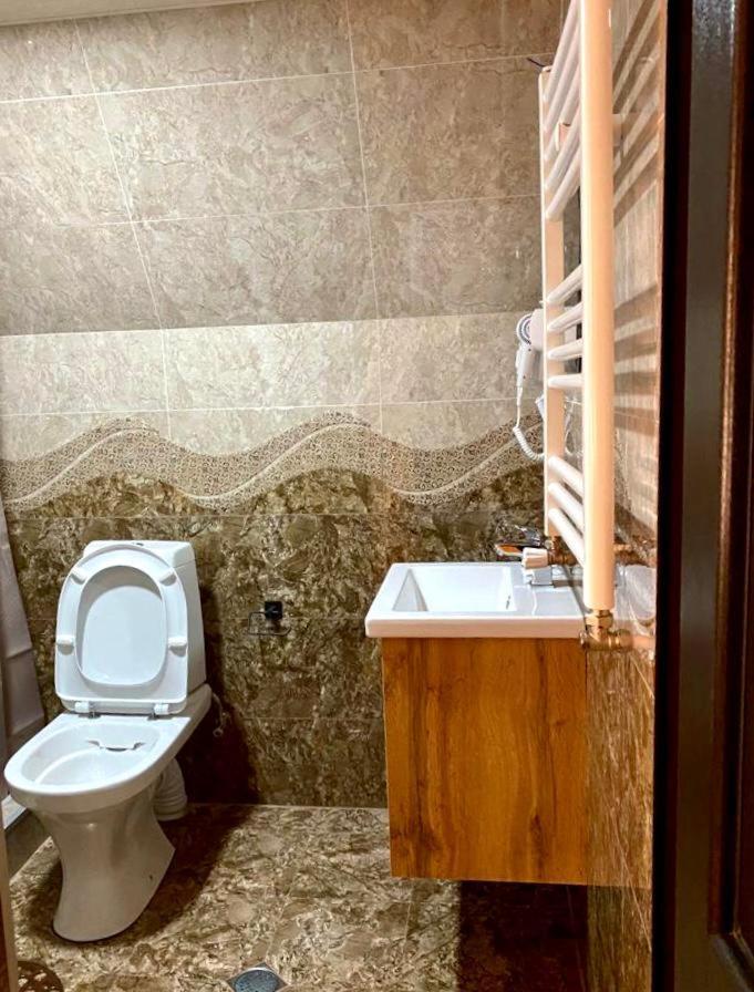 Qusha Cottage Kazbegi Extérieur photo