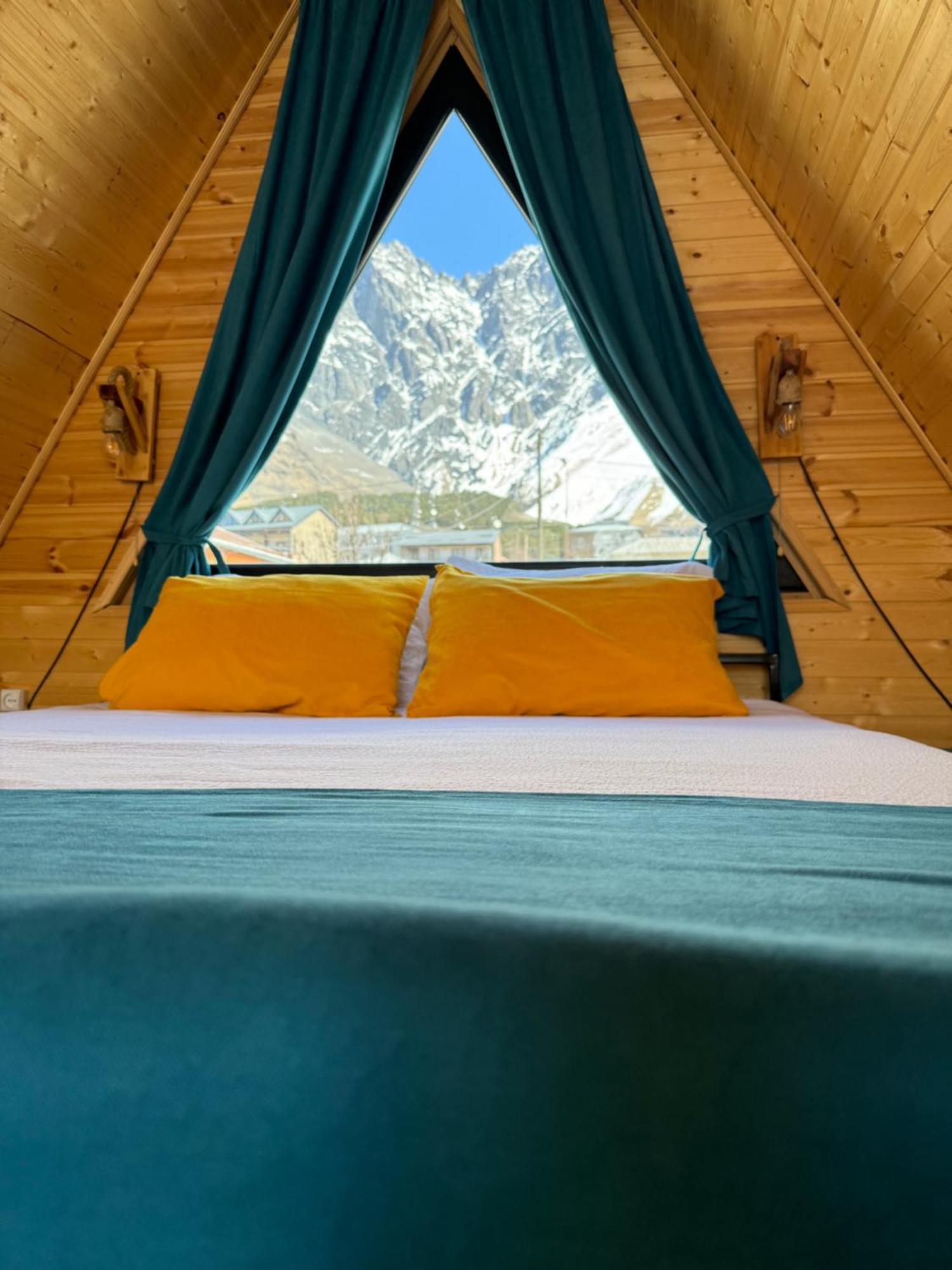 Qusha Cottage Kazbegi Extérieur photo