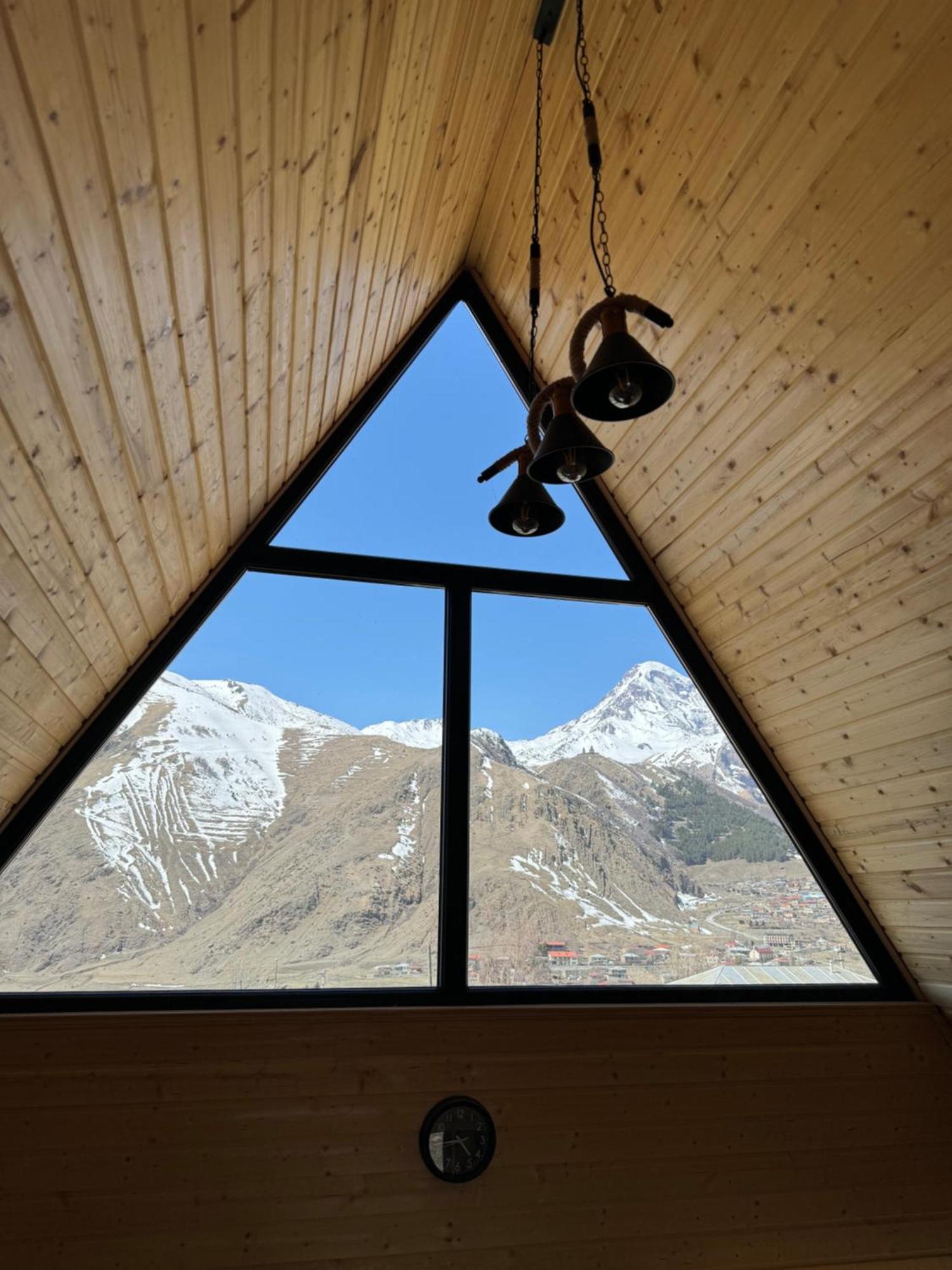 Qusha Cottage Kazbegi Extérieur photo